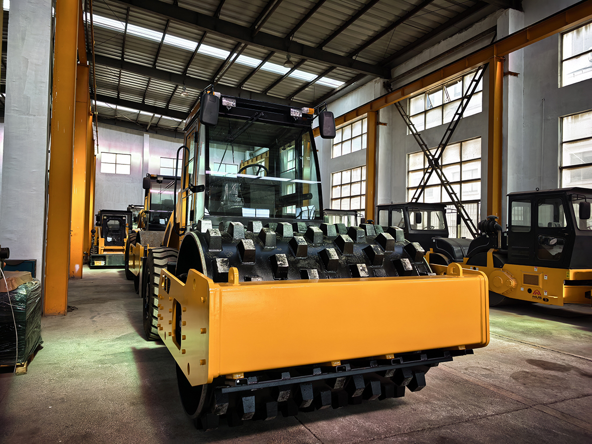 ROAD ROLLER